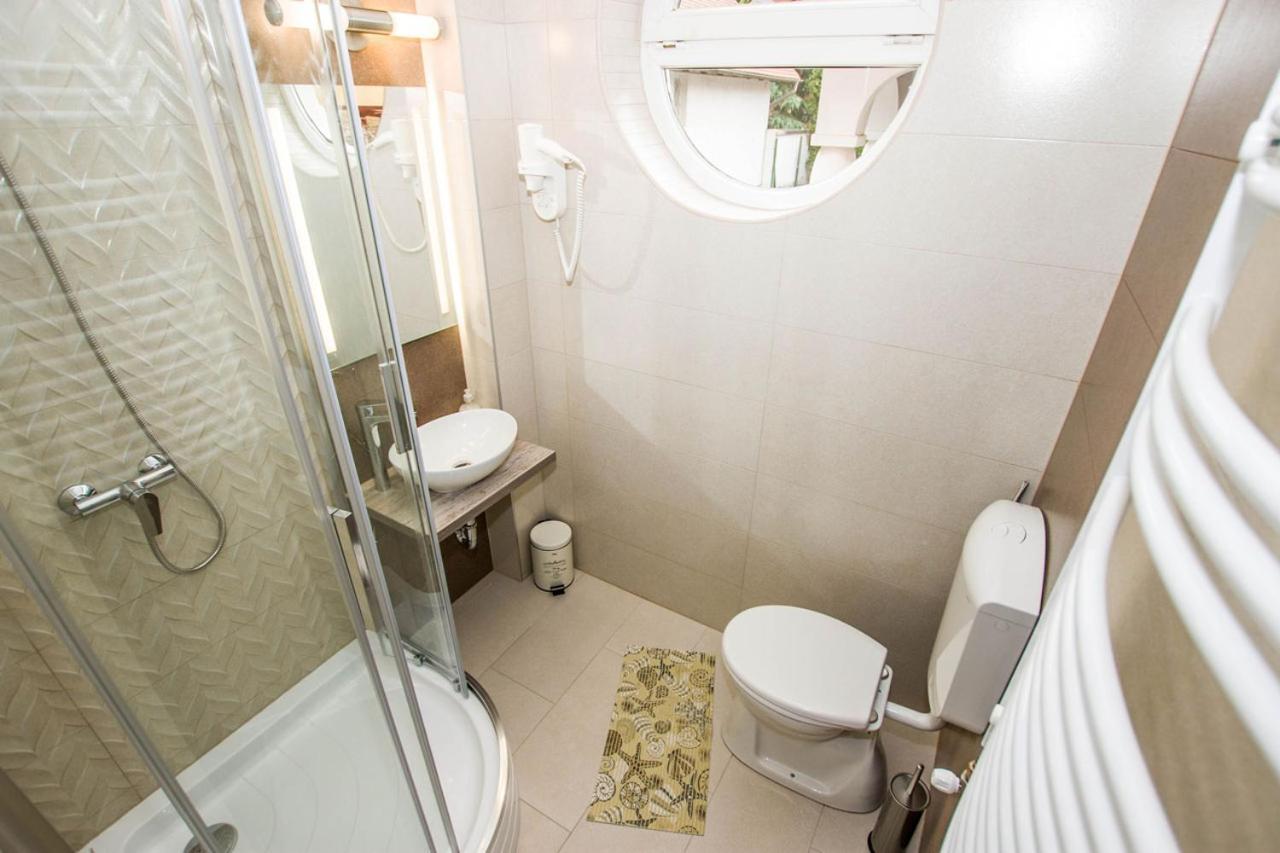 Jarja Panzio Otel Hajdúszoboszló Dış mekan fotoğraf