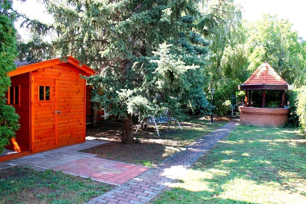 Jarja Panzio Otel Hajdúszoboszló Dış mekan fotoğraf